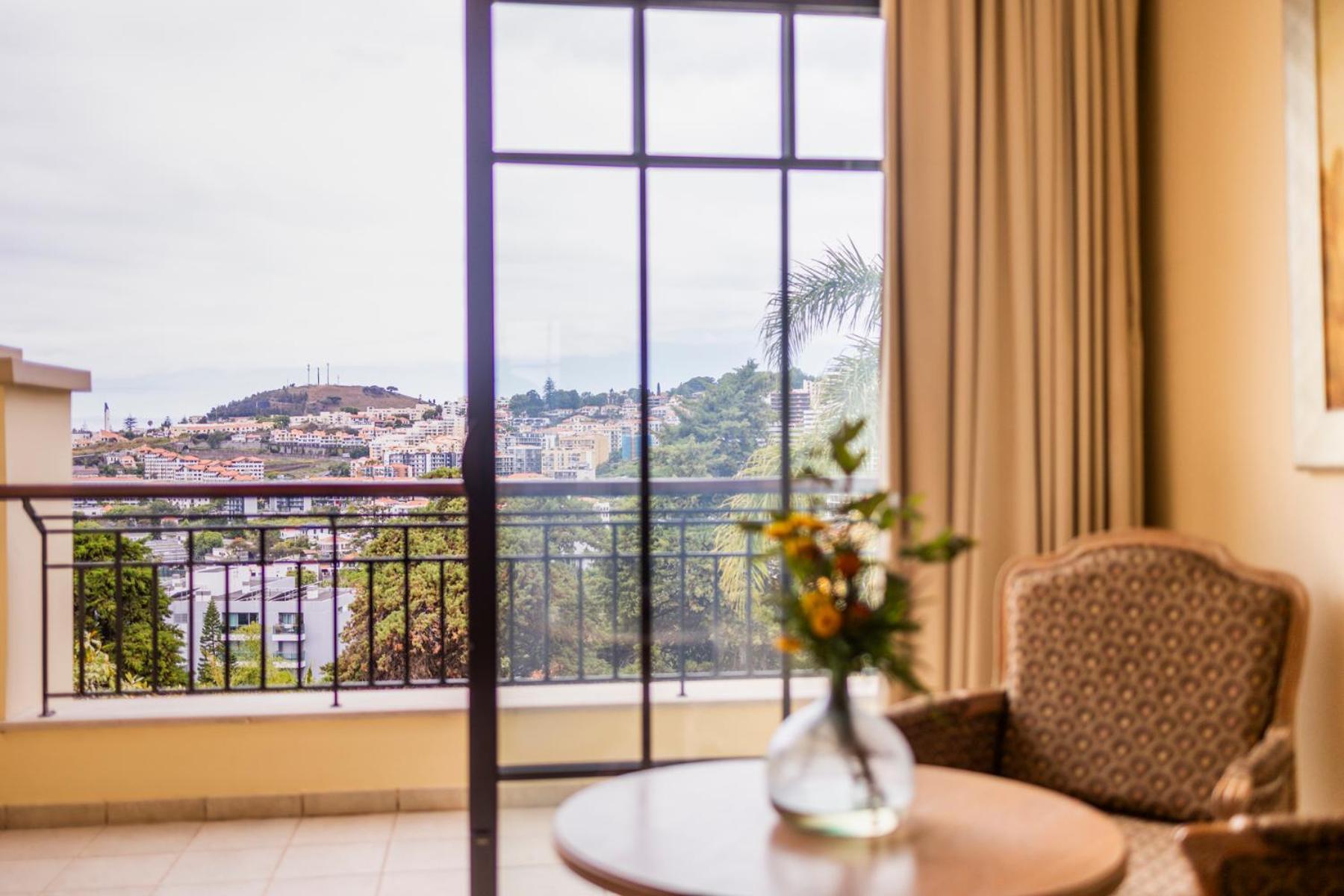 Quinta Funchal Gardens - Adults Only Hotel Exterior foto